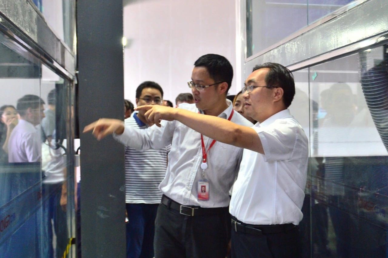 周辉率百人观摩团考察古天乐太阳集团城中部产业基地