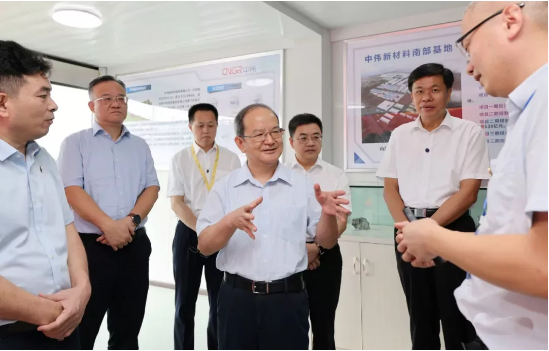 大力发展 大有可为丨广西壮族自治区党委书记鹿心社调研古天乐太阳集团城南部产业基地