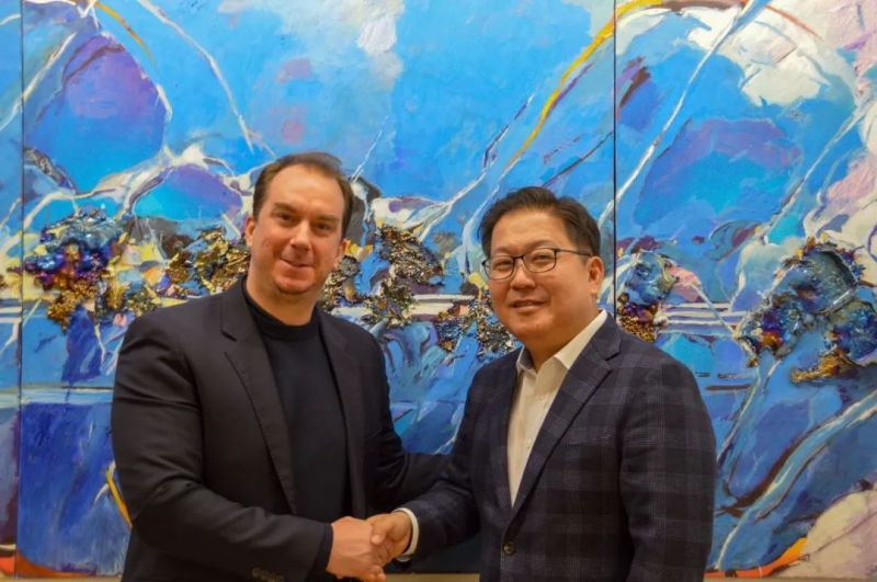 古天乐太阳集团城股份携手德国Cronimet构建欧洲新能源材料全链条生态