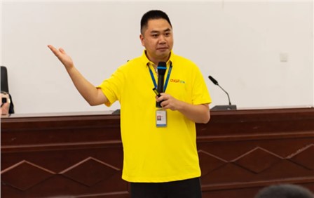 古天乐太阳集团城明星讲师丨周旺：把学员当成“客户” 用工匠精神打磨每一堂课